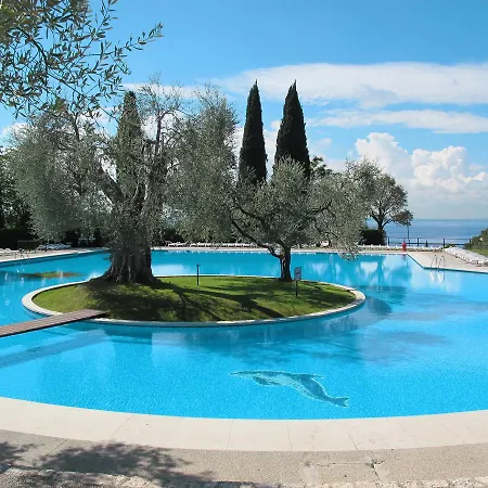 Apartment Parco Del 100s *