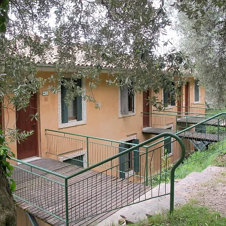 Parco Del 100s Apartment